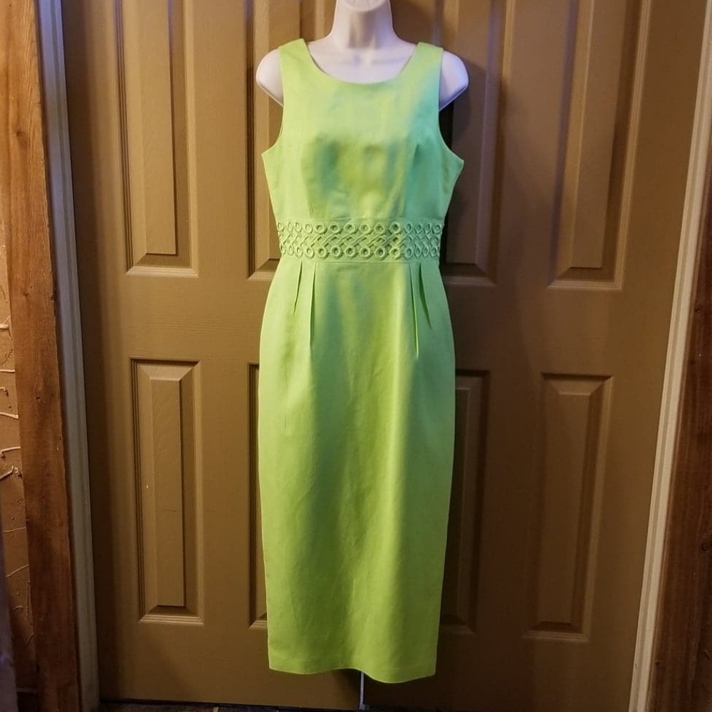 DONNA MORGAN Lime Green Accented Dress SZ8